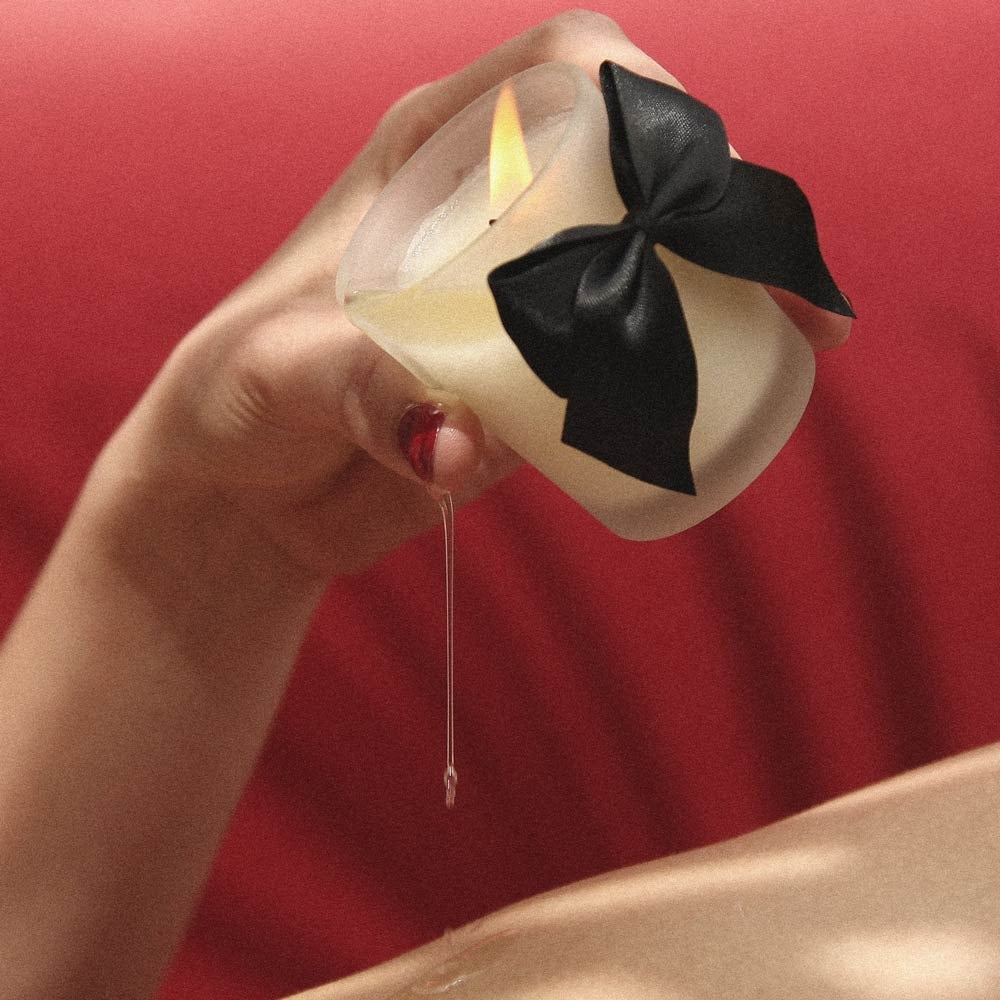 Свічка для масажу та поцілунків Bijoux Indiscrets, с солоною карамеллю
