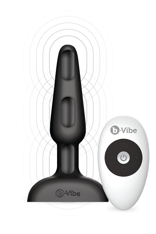 Анальна пробка із 3 моторами B-Vibe - Trio Remote Control Butt, чорна