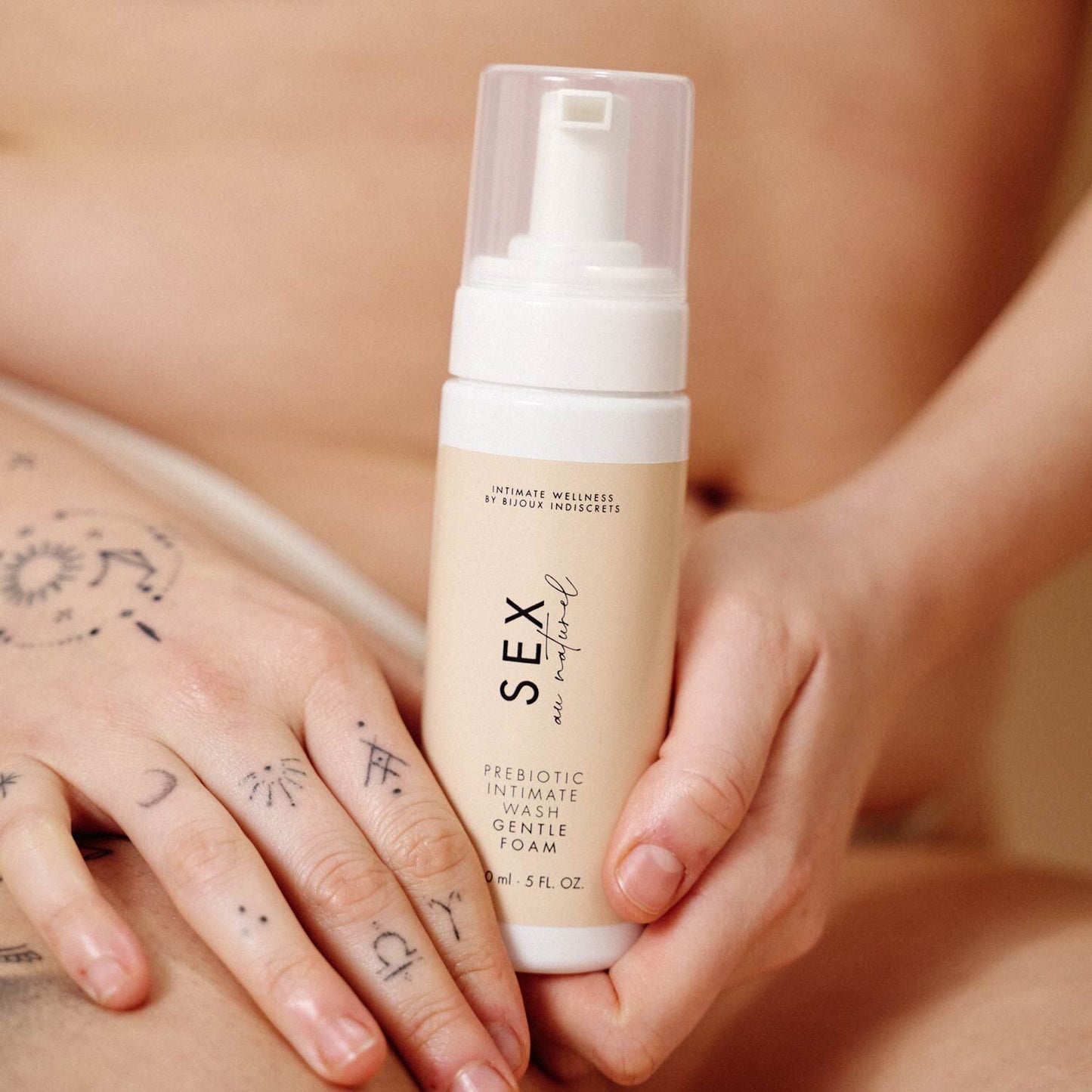 Піна для інтимної гігієни Bijoux Indiscrets Sex Au Naturel Prebiotic Intimate Wash Gentle Foam 150мл